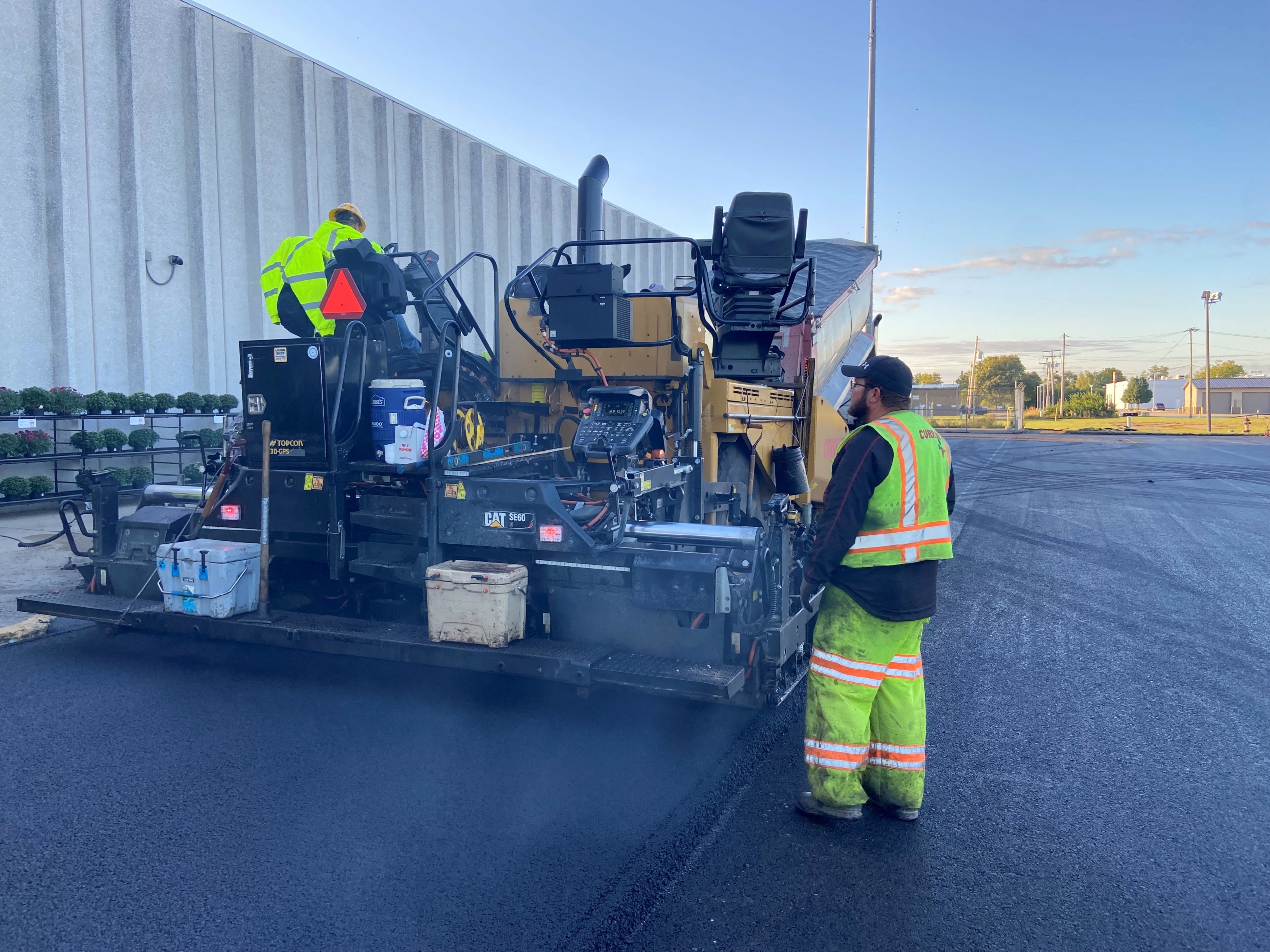 Highway mainline rubberized asphalt project