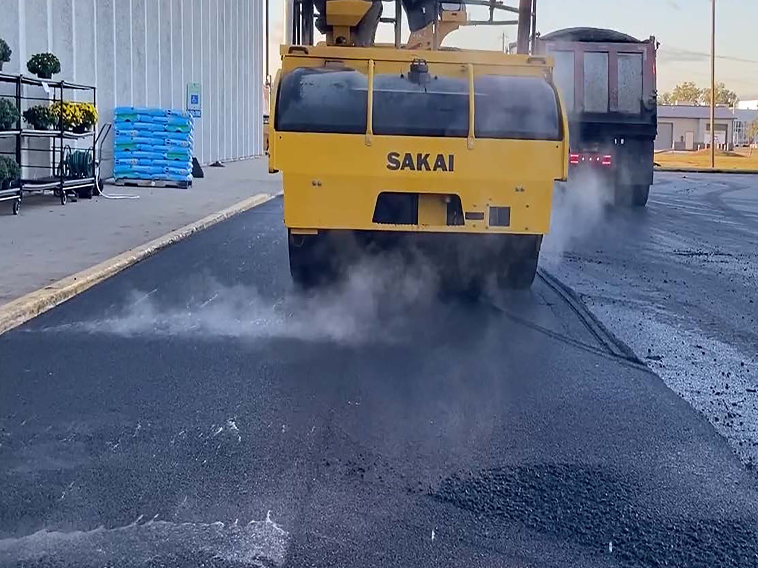 Elastiko ECR mainline paving